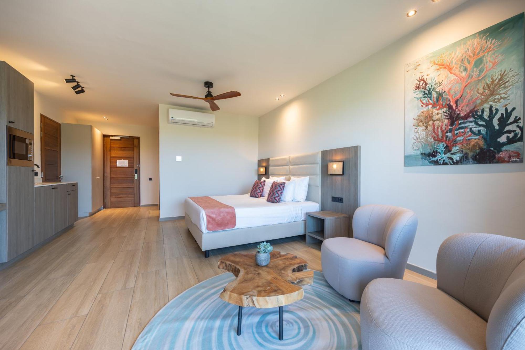 Dolphin Suites & Wellness Curacao Willemstad Exterior foto